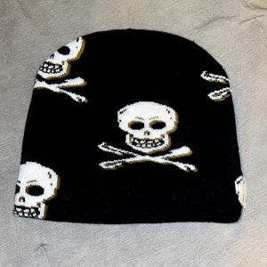 y2k black skull beanie
